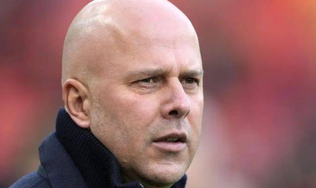 利物浦疯狂出击！曼联要凉了，50万周薪球星或接班萨拉赫！