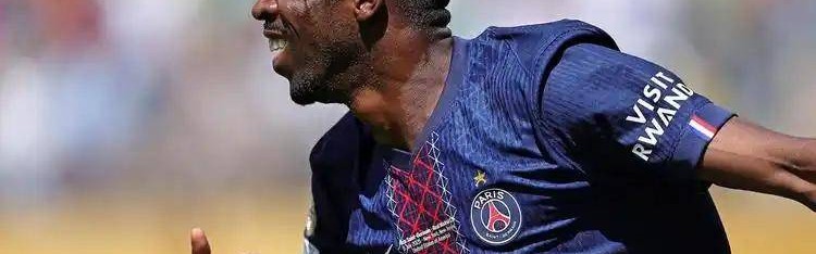 谁毁了巴萨？2.22 亿卖掉内马尔，4 亿疯狂乱花钱，豪门一夜崩塌！