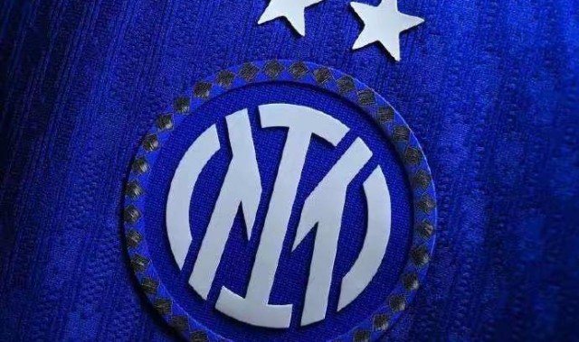 五大联赛争冠全景！意甲德甲提前大结局，英超法甲西甲刺刀见红