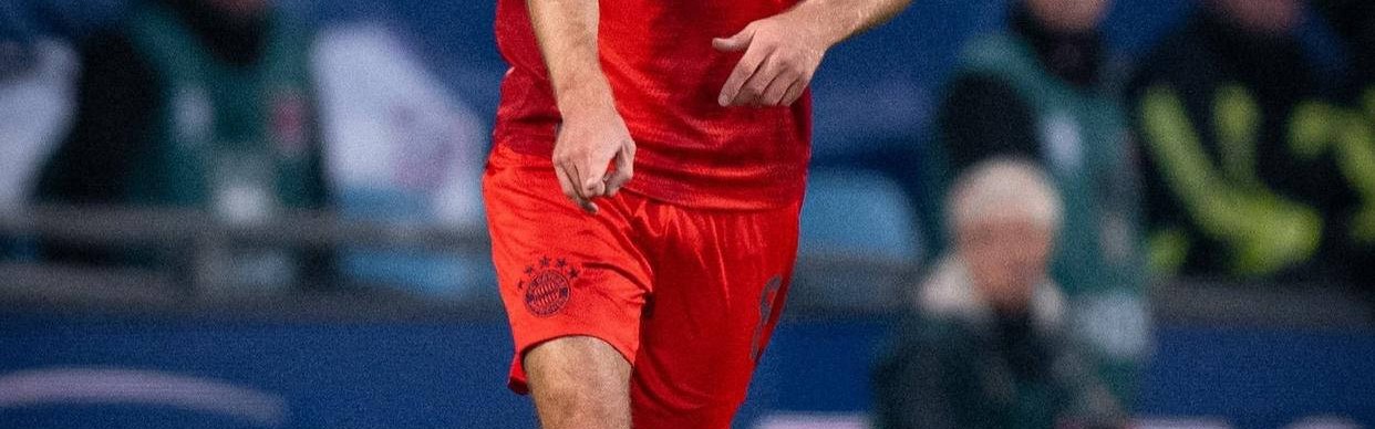 欧冠出局重创国米经营：意欲免签拜仁老将，中前场主力离队已成定局