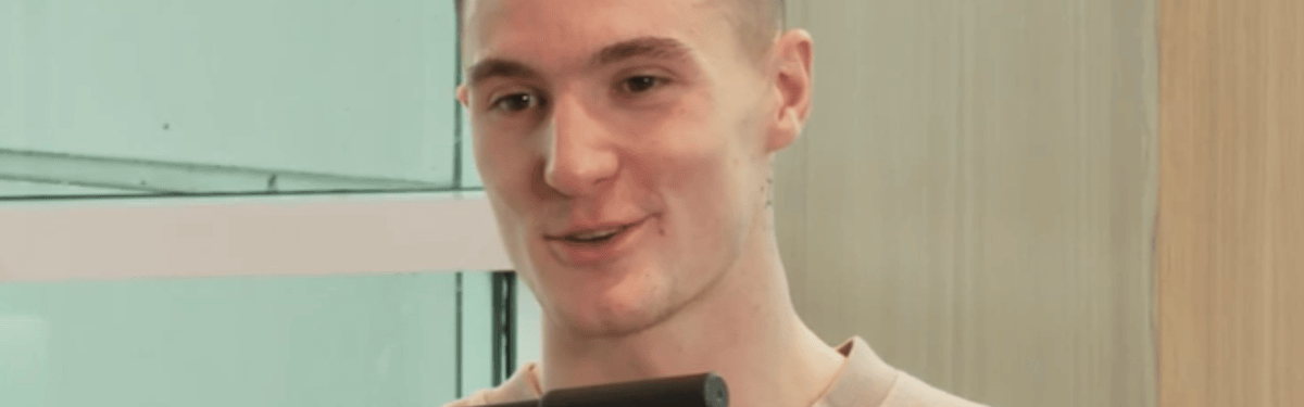 谢什科揭秘曼联一人帮助最大！卡里克点名三功臣，库尼亚恐失首发