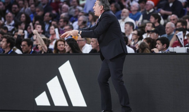 西甲保级关键战：奥维耶多 vs 塞维利亚，上半场互交白卷