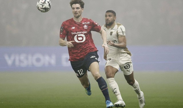 天助巴黎圣日耳曼：0-3，法甲第2完败给里尔，落后榜首4分