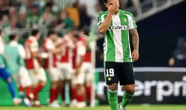 7-1！阿斯顿维拉主场屠了博洛尼亚，埃梅里的欧联杯又要来了