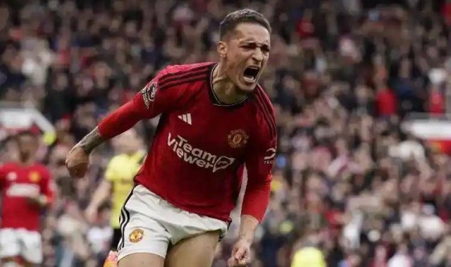 德尼尔森看好西蒙尼成为弗格森，红魔的环境误导了安东尼