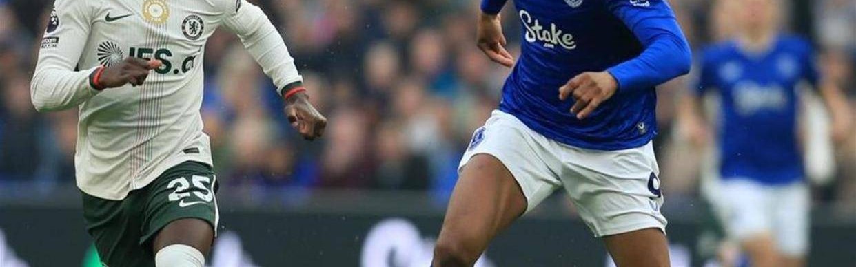 一场0-3，让罗塞尼尔不敢相信：4连败，1.1亿巨星已经哑火：4场0球