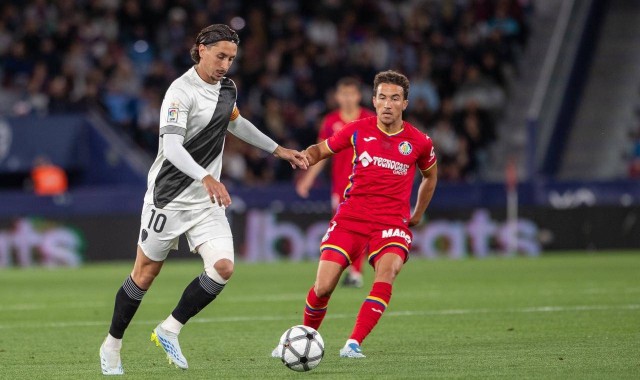 随着西甲第19爆大冷门1-0击败西甲第8，西甲最新积分榜出炉