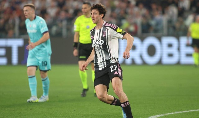 俱乐部花费：切尔西怒砸20亿只排英超第六巴黎11亿换欧冠法甲双王