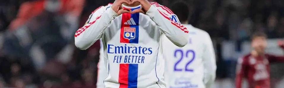 3场4球1助攻！皇马外租天才小将荣获法甲1月最佳，世界杯梦想再度点燃